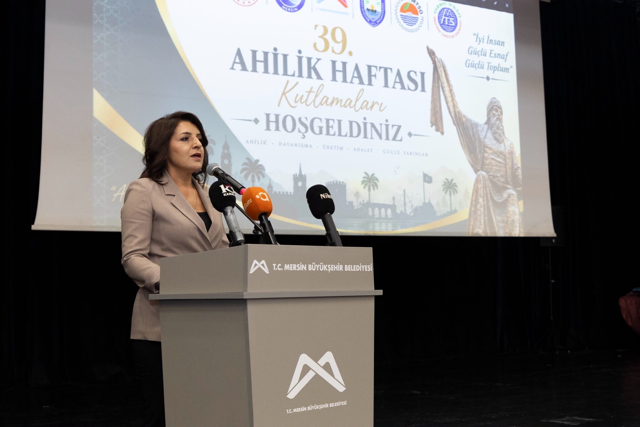 GÜLCAN KIŞ: “AHİLİĞİ YAŞATMANIN YOLU ESNAFI YAŞATMAKTIR”