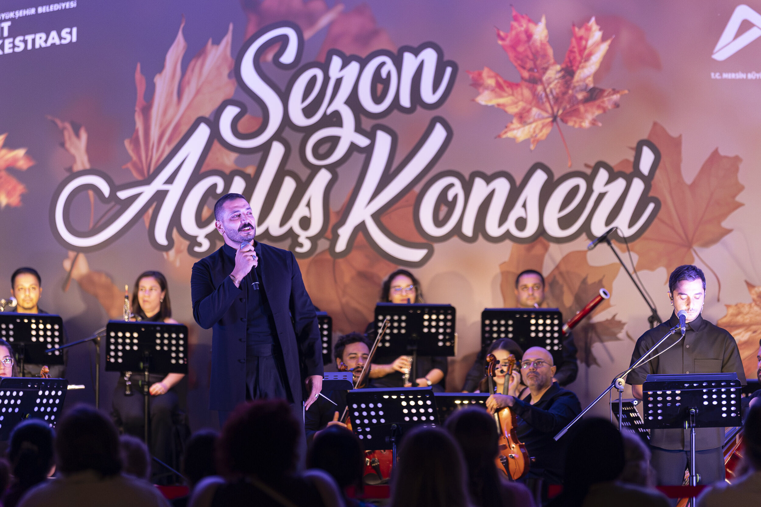 Mersin Büyükşehir Kent Orkestrası Yakamoz Altında Yeni Sanat Sezonunu Açtı
