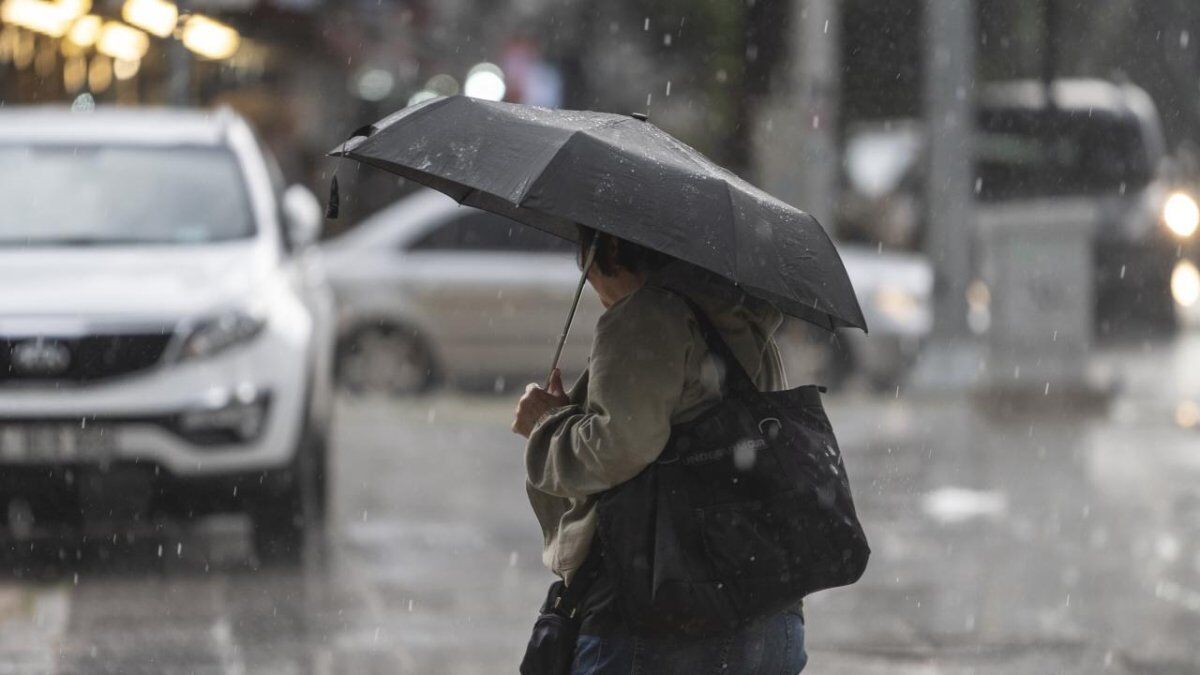Meteoroloji 12 İl İçin Uyardı: Kuvvetli Sağanak, Sel ve Dolu Riski