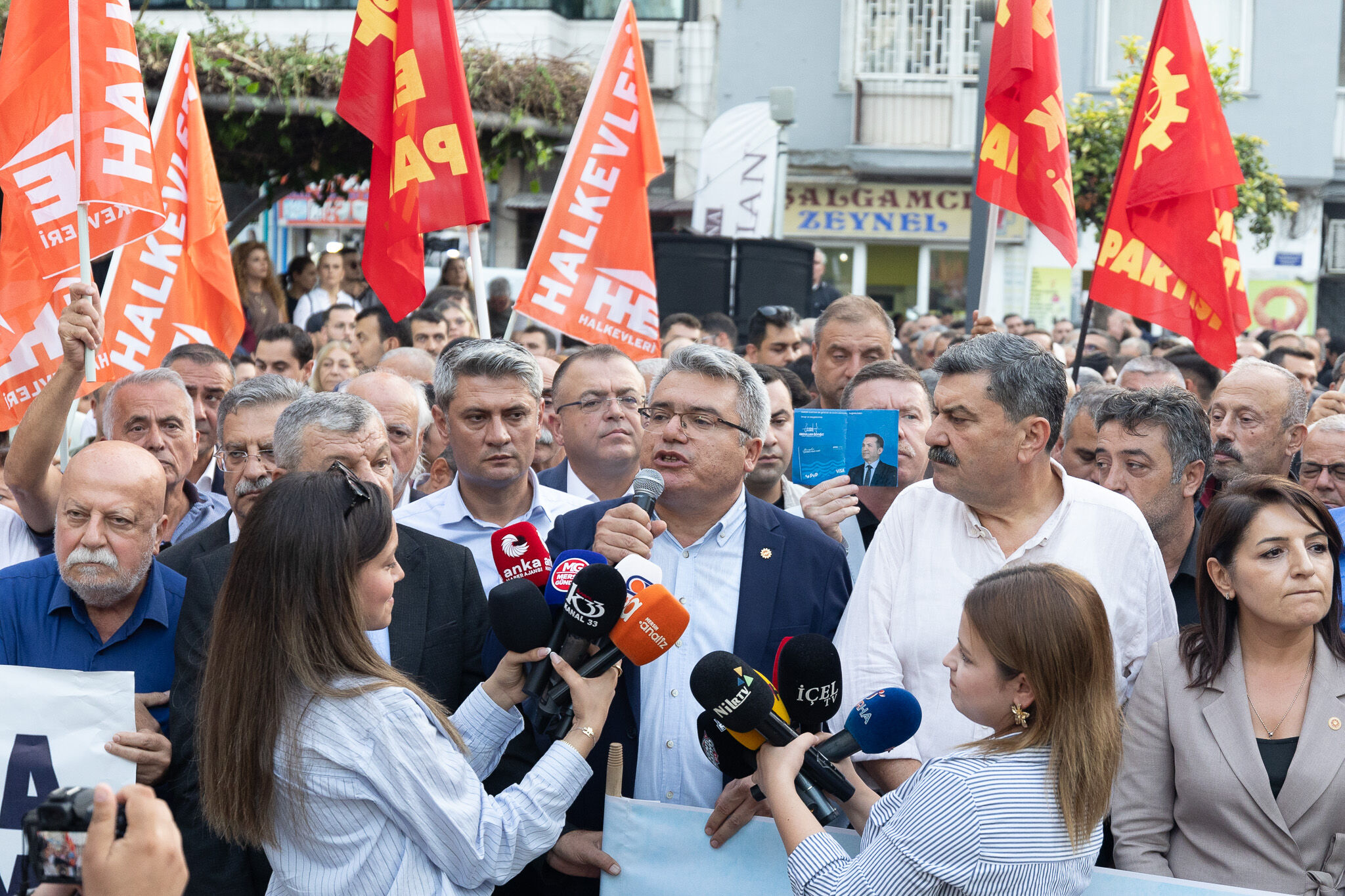 Chp Mersi̇n İl Başkanliği ‘Mersi̇n Başkanlarina Sahi̇p Çikiyor’ Buluşmasi Düzenledi̇ (13)