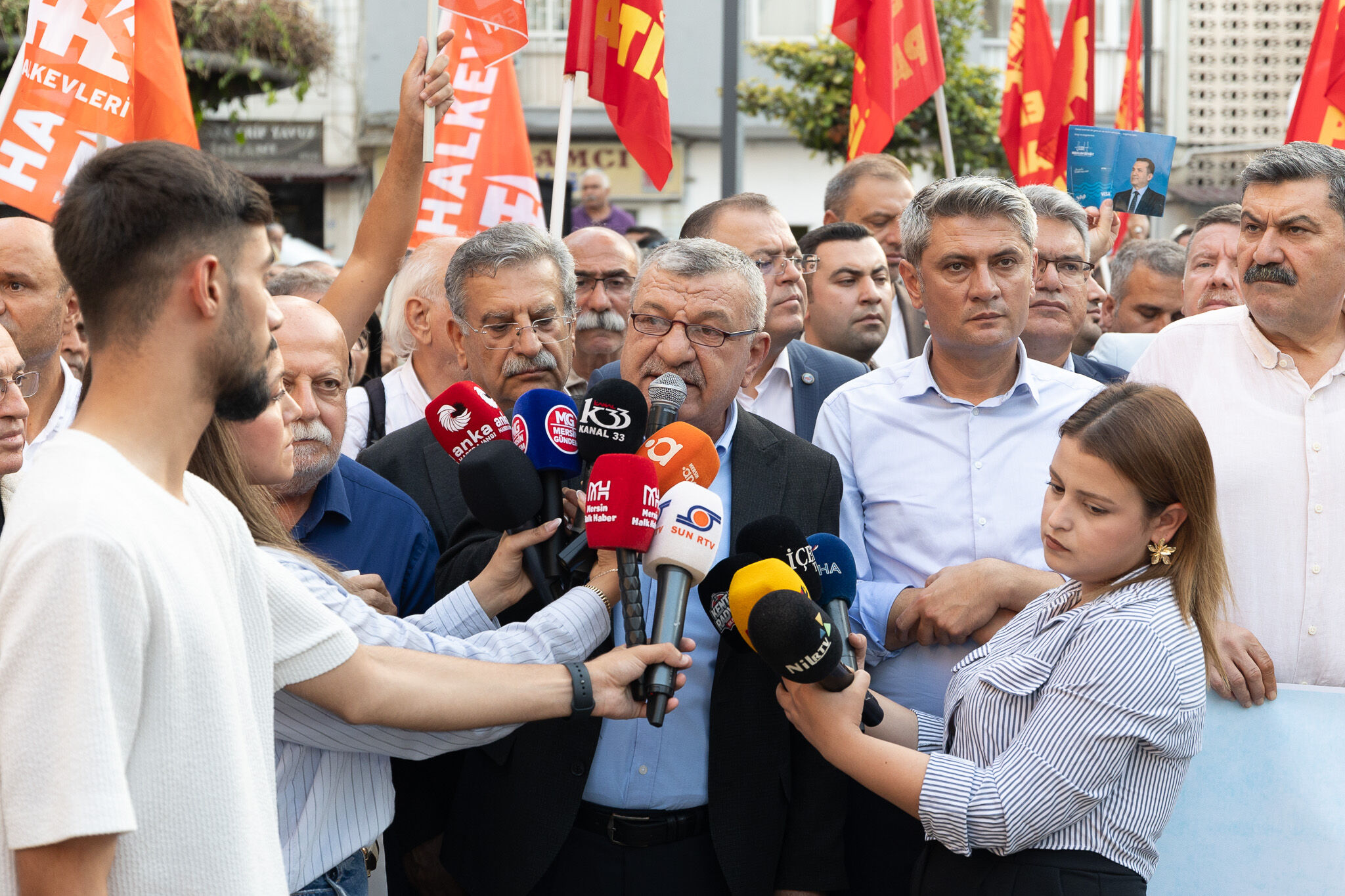 Chp Mersi̇n İl Başkanliği ‘Mersi̇n Başkanlarina Sahi̇p Çikiyor’ Buluşmasi Düzenledi̇ (8)