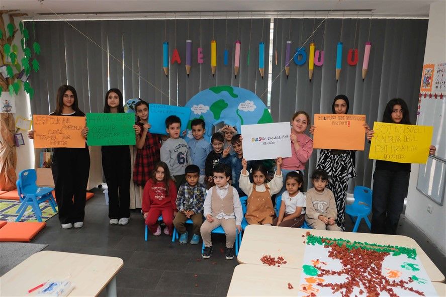 Kız Çocukları Özgürce Ve Güvenle Büyüsün (4)