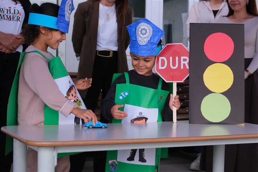 Kız Çocukları Özgürce Ve Güvenle Büyüsün (6)